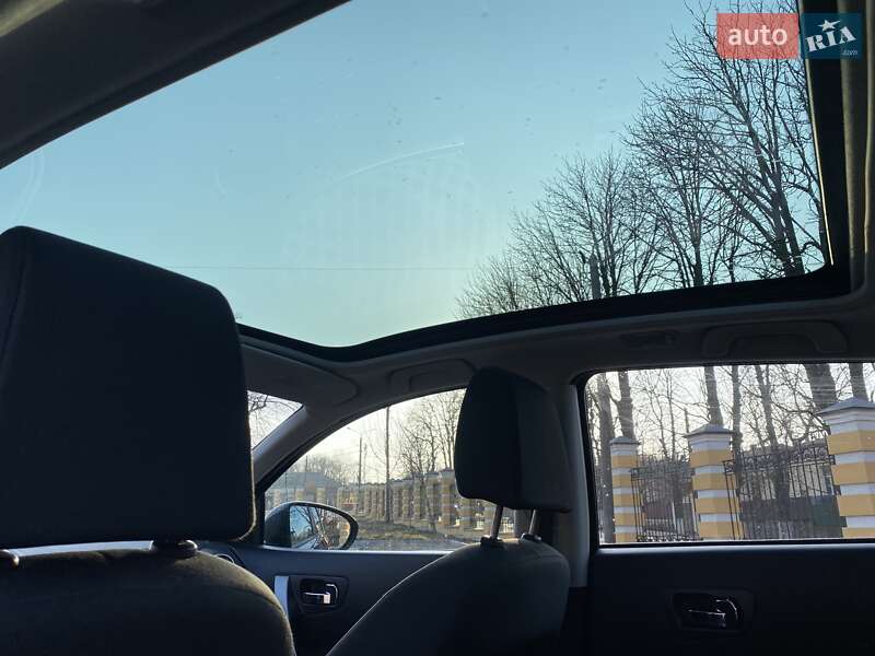 Позашляховик / Кросовер Nissan Qashqai 2008 в Тульчині