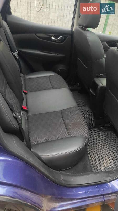 Внедорожник / Кроссовер Nissan Qashqai 2015 в Килии