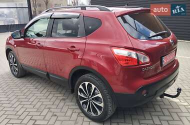 Внедорожник / Кроссовер Nissan Qashqai 2013 в 