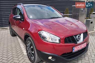 Внедорожник / Кроссовер Nissan Qashqai 2013 в 