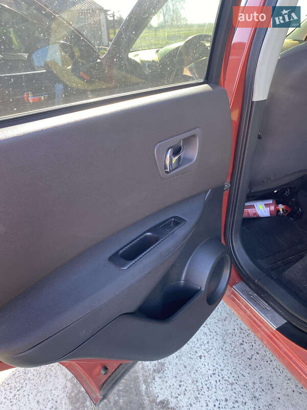 Позашляховик / Кросовер Nissan Qashqai 2007 в Костопілі