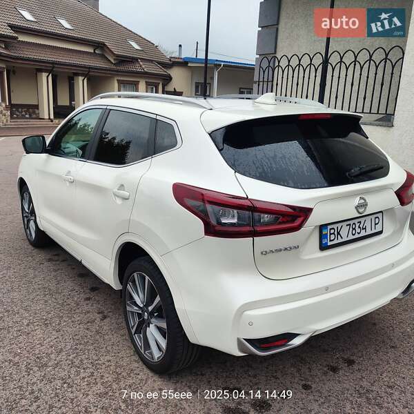 Внедорожник / Кроссовер Nissan Qashqai 2020 в Ровно