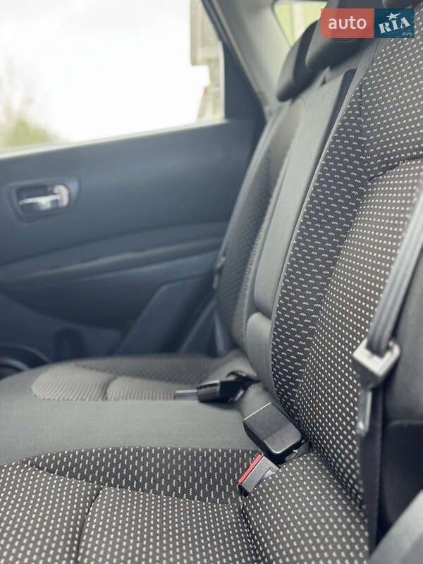 Внедорожник / Кроссовер Nissan Qashqai 2009 в Самборе