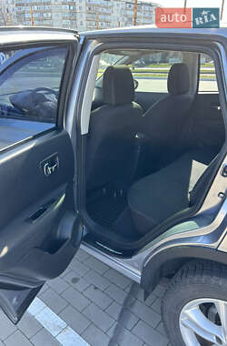 Внедорожник / Кроссовер Nissan Qashqai 2010 в 