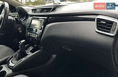 Позашляховик / Кросовер Nissan Qashqai 2018 в 