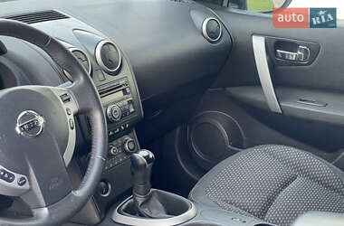 Внедорожник / Кроссовер Nissan Qashqai 2008 в 