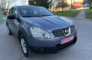 Позашляховик / Кросовер Nissan Qashqai 2010 в 