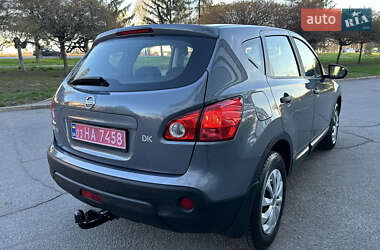 Позашляховик / Кросовер Nissan Qashqai 2010 в 