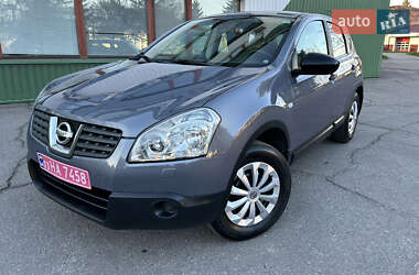 Позашляховик / Кросовер Nissan Qashqai 2010 в 