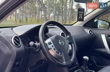 Внедорожник / Кроссовер Nissan Qashqai 2011 в 