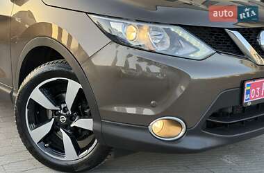 Внедорожник / Кроссовер Nissan Qashqai 2016 в 