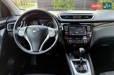 Внедорожник / Кроссовер Nissan Qashqai 2016 в 