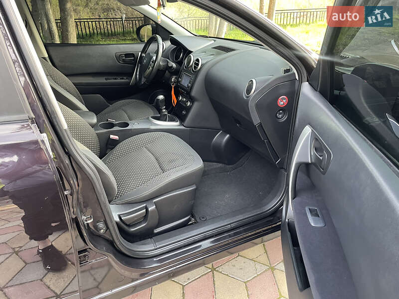 Позашляховик / Кросовер Nissan Qashqai 2010 в Коломиї