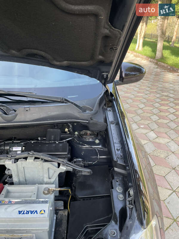 Позашляховик / Кросовер Nissan Qashqai 2010 в Коломиї