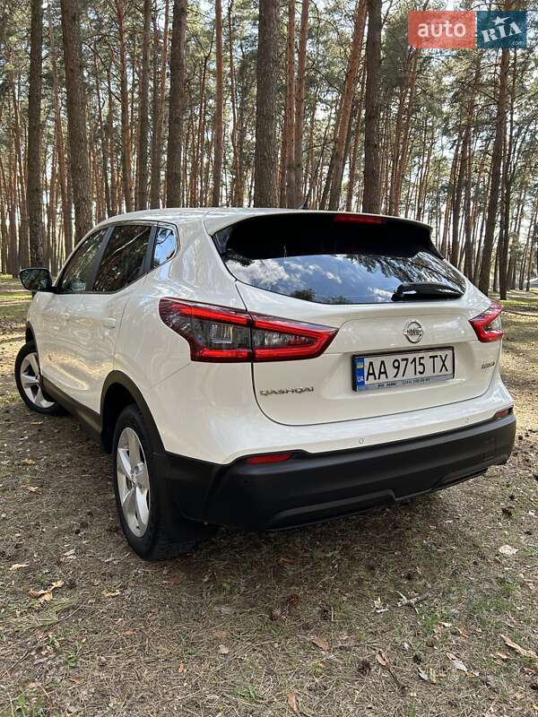 Внедорожник / Кроссовер Nissan Qashqai 2018 в Киеве
