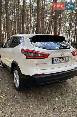 Внедорожник / Кроссовер Nissan Qashqai 2018 в 