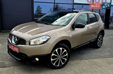 Внедорожник / Кроссовер Nissan Qashqai 2013 в 