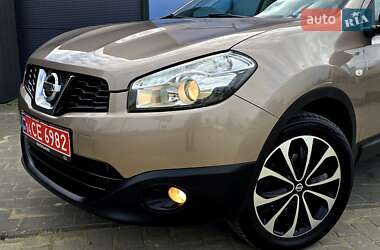 Внедорожник / Кроссовер Nissan Qashqai 2013 в 