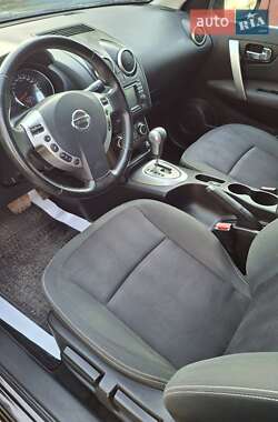 Внедорожник / Кроссовер Nissan Qashqai 2012 в 