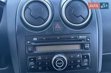 Позашляховик / Кросовер Nissan Qashqai 2008 в 
