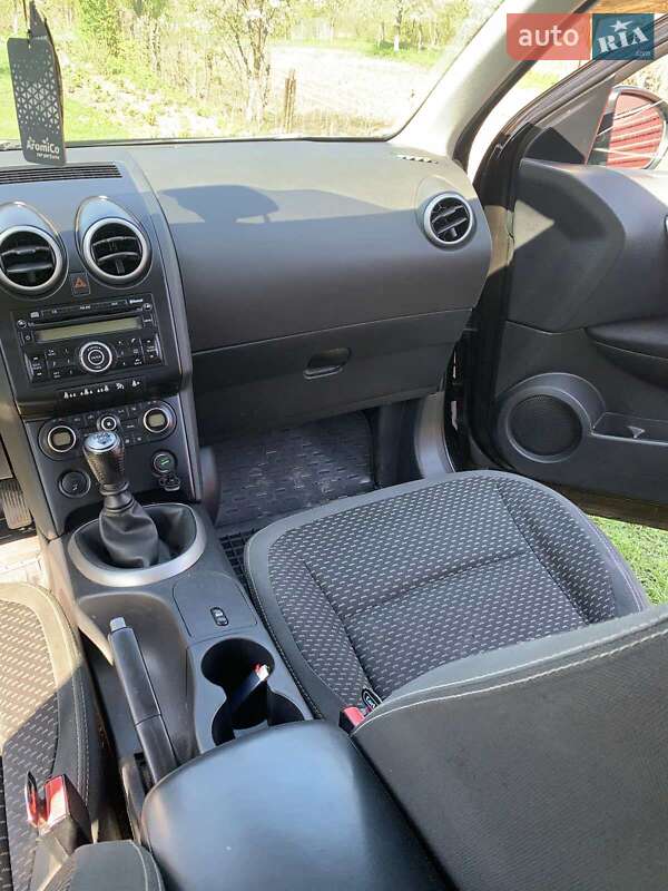 Позашляховик / Кросовер Nissan Qashqai 2009 в Тернополі