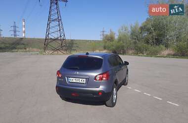 Позашляховик / Кросовер Nissan Qashqai 2008 в 