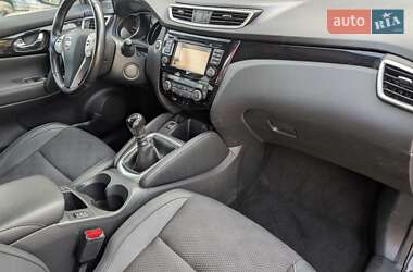 Внедорожник / Кроссовер Nissan Qashqai 2016 в 