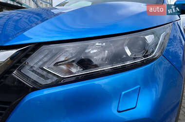 Внедорожник / Кроссовер Nissan Qashqai 2018 в 