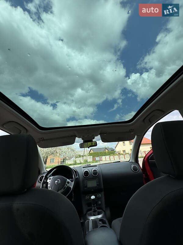 Позашляховик / Кросовер Nissan Qashqai 2012 в Самборі