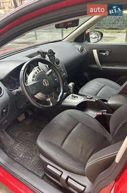 Внедорожник / Кроссовер Nissan Qashqai 2011 в 