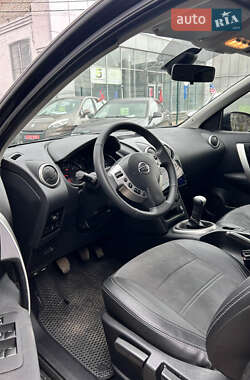 Позашляховик / Кросовер Nissan Qashqai 2013 в 