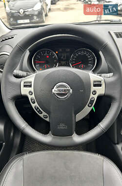 Позашляховик / Кросовер Nissan Qashqai 2013 в 