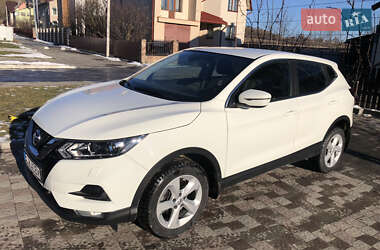 Позашляховик / Кросовер Nissan Qashqai 2021 в 