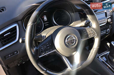 Позашляховик / Кросовер Nissan Qashqai 2021 в 