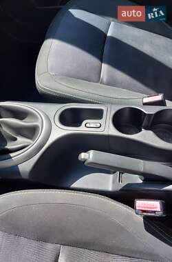 Позашляховик / Кросовер Nissan Qashqai 2013 в 