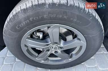 Позашляховик / Кросовер Nissan Qashqai 2015 в 