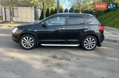 Позашляховик / Кросовер Nissan Qashqai 2009 в 