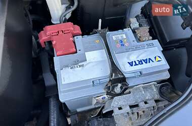 Позашляховик / Кросовер Nissan Qashqai 2014 в 