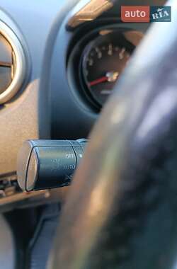 Позашляховик / Кросовер Nissan Qashqai 2008 в 