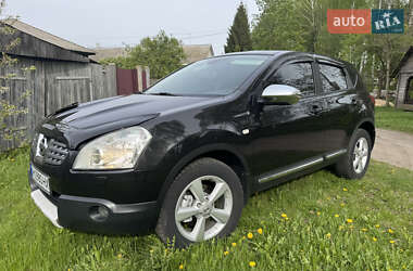 Позашляховик / Кросовер Nissan Qashqai 2009 в 