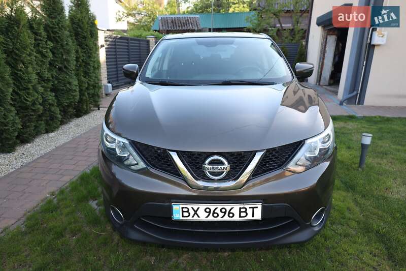 Внедорожник / Кроссовер Nissan Qashqai 2016 в 