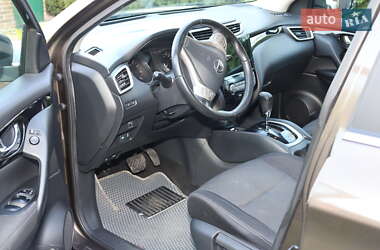 Внедорожник / Кроссовер Nissan Qashqai 2016 в 