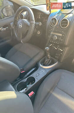Позашляховик / Кросовер Nissan Qashqai 2008 в 