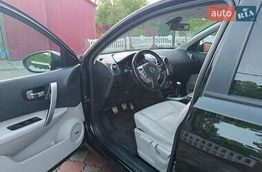 Позашляховик / Кросовер Nissan Qashqai 2011 в 