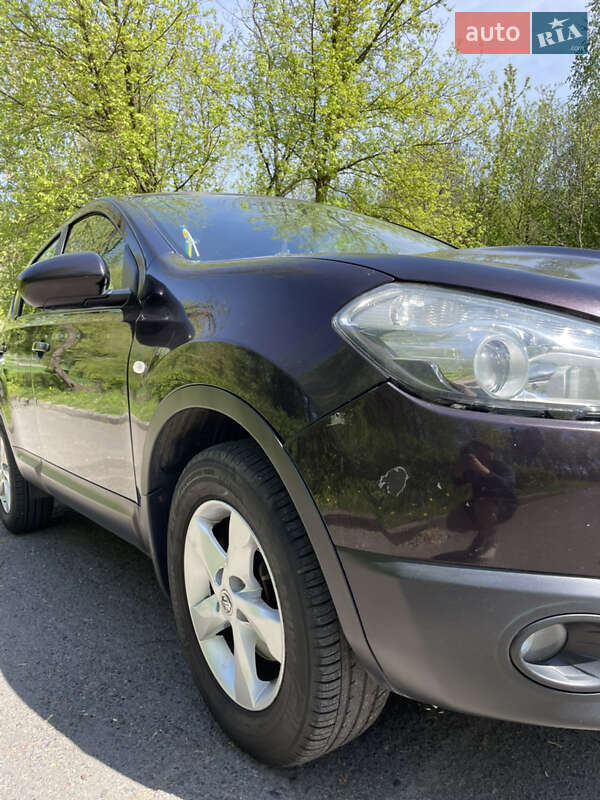 Внедорожник / Кроссовер Nissan Qashqai 2011 в Ровно