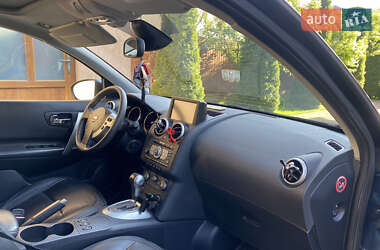 Внедорожник / Кроссовер Nissan Qashqai 2009 в 