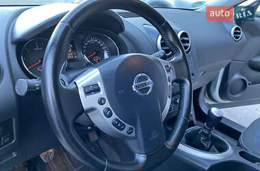 Внедорожник / Кроссовер Nissan Qashqai 2012 в 