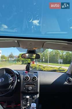 Внедорожник / Кроссовер Nissan Qashqai 2008 в 