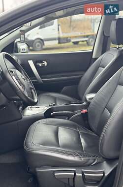 Внедорожник / Кроссовер Nissan Qashqai 2011 в 