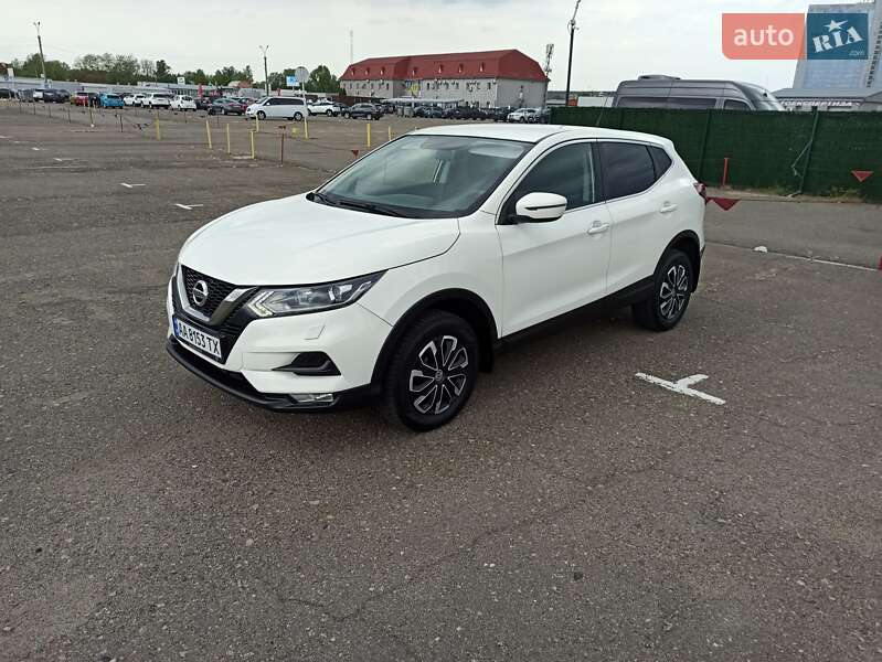 Внедорожник / Кроссовер Nissan Qashqai 2018 в 